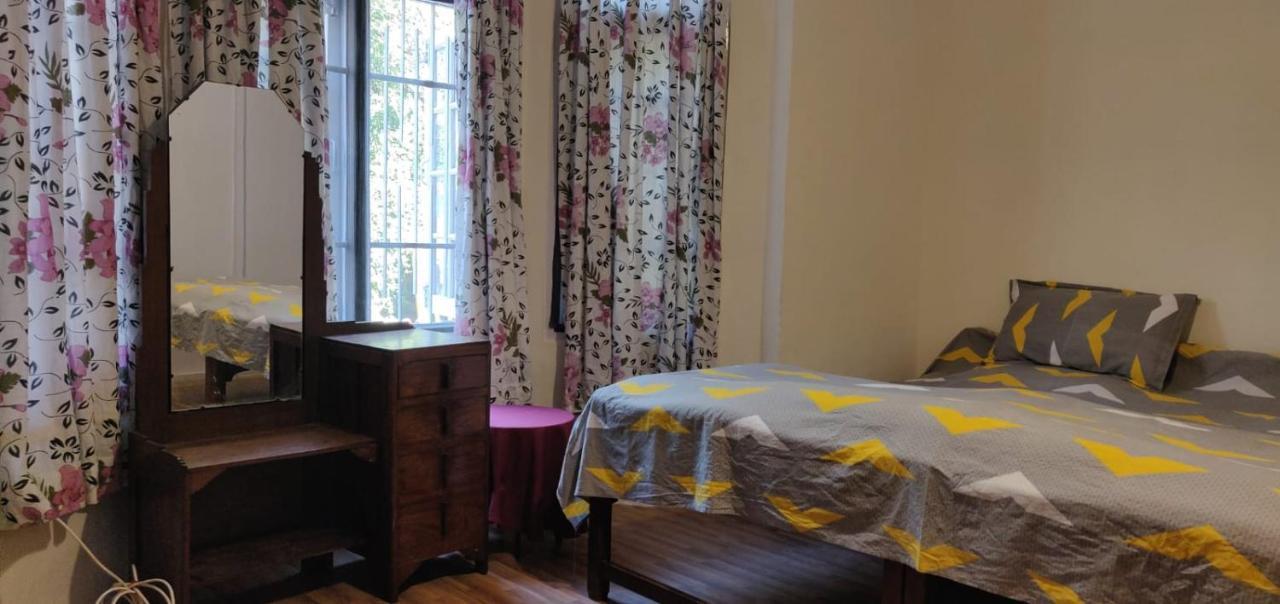 Home Away From Home , Perfect Family Set ! Shimla Bagian luar foto